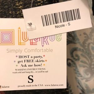 Authentic LuLaRoe limited edition Nichole